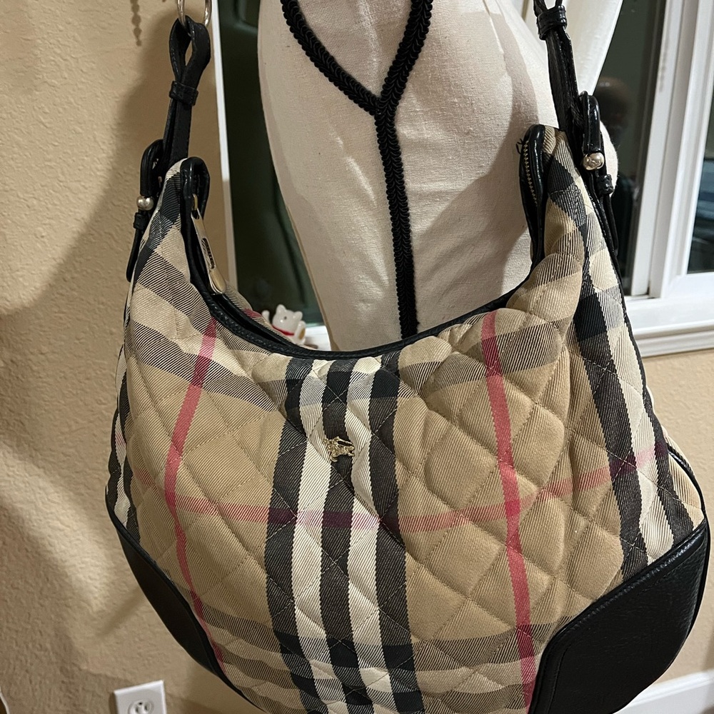 BURBERRY CANVAS HOBO - Picture 15 of 15